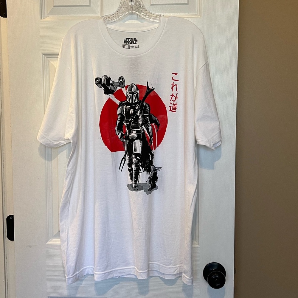 Disney Star Wars The Mandalorian Sumi Graphic T-Shirt XL